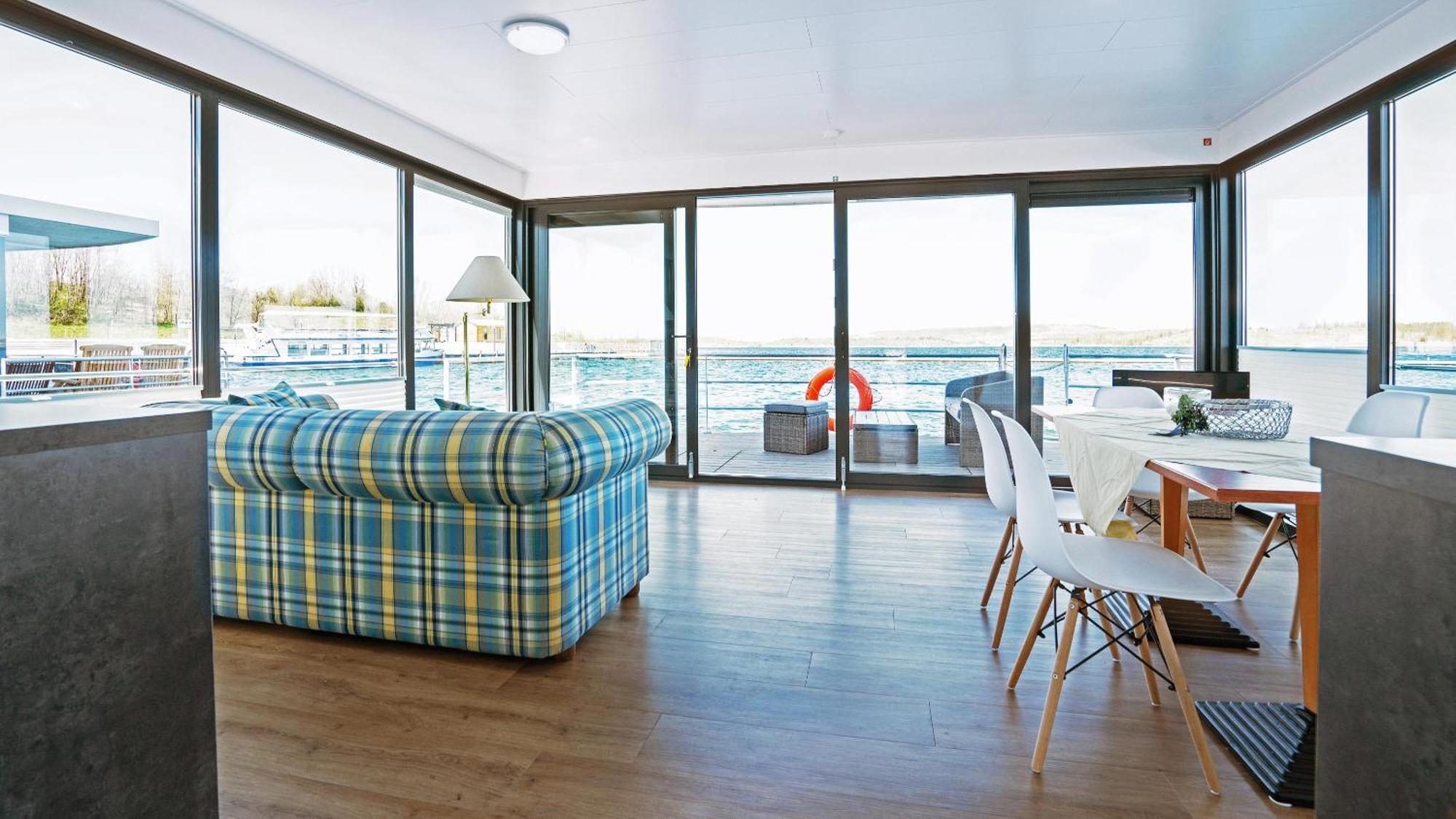 Hausboot Geiseltalsee - Floating House - Well Hausboote - Family & Friends Braunsbedra Exterior foto